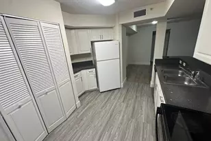 9630 NW 2nd St, Pembroke Pines, FL 33024 - Photo 9