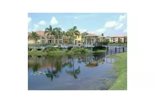 9630 NW 2nd St, Pembroke Pines, FL 33024 - Photo 5