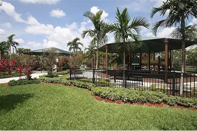 3510 Oaks Way #406, Pompano Beach, FL 33069 - Photo 31
