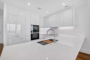 220 Lake Shore Dr, Lake Park, FL 33403 - Photo 13