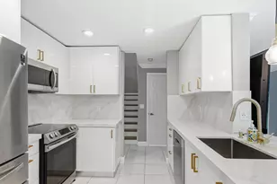 18241 NW 8th St, Pembroke Pines, FL 33029 - Photo 23