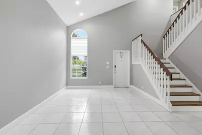 18241 NW 8th Street, Pembroke Pines, FL 33029 - Photo 7
