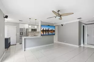 18241 NW 8th St, Pembroke Pines, FL 33029 - Photo 11