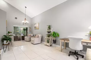 18241 NW 8th St, Pembroke Pines, FL 33029 - Photo 17