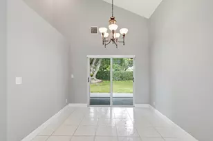 18241 NW 8th St, Pembroke Pines, FL 33029 - Photo 11