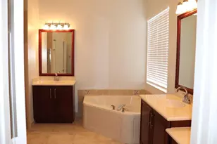 19298 Seneca Ave, Weston, FL 33332 - Photo 17