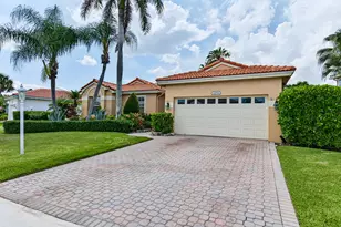 22011 Palm Grass Dr, Boca Raton, FL 33428 - Photo 3
