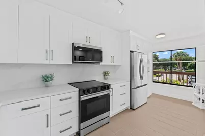 10092 Cedar Point Boulevard #204, Boynton Beach, FL 33437 - Photo 13