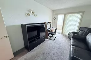 4065 Harwood E, Deerfield Beach, FL 33442 - Photo 11