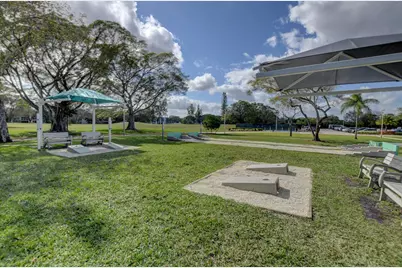 4065 Harwood E, Deerfield Beach, FL 33442 - Photo 31