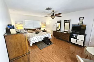 11500 SW 3rd St, Plantation, FL 33325 - Photo 13
