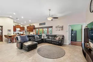 10662 NW 7th Pl, Coral Springs, FL 33071 - Photo 15