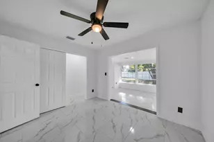 139 E Lake Dr, Lehigh Acres, FL 33936 - Photo 19