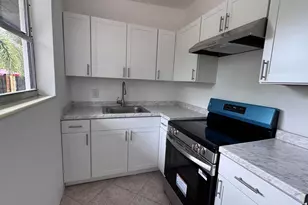 4310 NE 13th Ave, Pompano Beach, FL 33064 - Photo 7