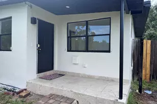 4310 NE 13th Ave, Pompano Beach, FL 33064 - Photo 3