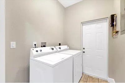 306 N 18th Court #2, Fort Pierce, FL 34950 - Photo 11