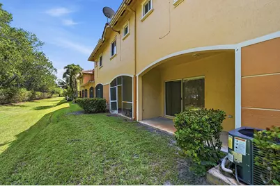 6532 Catalina Lane, Tamarac, FL 33321 - Photo 31