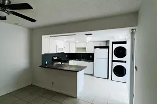 11983 Shakerwood Ln, Wellington, FL 33414 - Photo 9