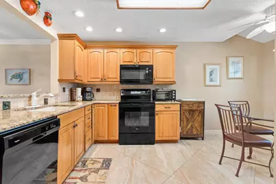 3409 SE 8th Street #6, Pompano Beach, FL 33062 - Photo 9