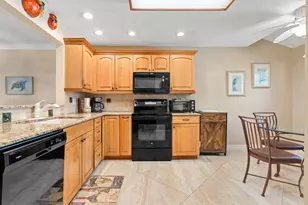 3409 SE 8th St, Pompano Beach, FL 33062 - Photo 9