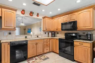 3409 SE 8th St, Pompano Beach, FL 33062 - Photo 13