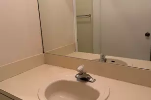 765 SW 107th Ave, Pembroke Pines, FL 33025 - Photo 9