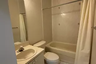 765 SW 107th Ave, Pembroke Pines, FL 33025 - Photo 11