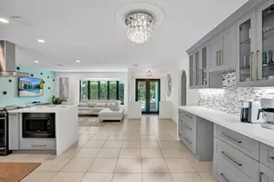 5251 NE 26th Ave, Fort Lauderdale, FL 33308 - Photo 9