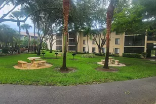 205 Foxtail Dr, Greenacres, FL 33415 - Photo 23