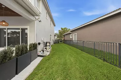 12339 NW 77th Manor, Parkland, FL 33076 - Photo 33
