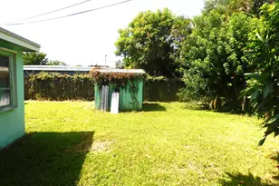 749 Camellia Dr, Royal Palm Beach, FL 33411 - Photo 17
