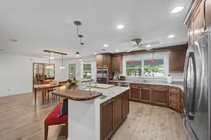 5625 SE Ault Ave, Stuart, FL 34997 - Photo 15