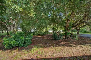 5625 SE Ault Ave, Stuart, FL 34997 - Photo 45