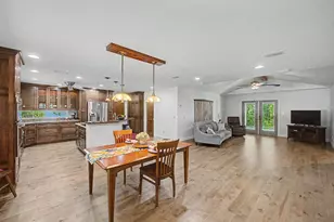 5625 SE Ault Ave, Stuart, FL 34997 - Photo 19