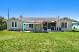 1404 Binney Dr, Fort Pierce, FL 34949 - Photo 37