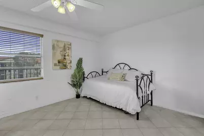 13001 SW 15th Court #404t, Pembroke Pines, FL 33027 - Photo 19