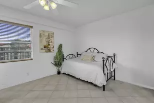 13001 SW 15th Ct, Pembroke Pines, FL 33027 - Photo 19
