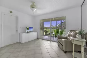 13001 SW 15th Ct, Pembroke Pines, FL 33027 - Photo 13