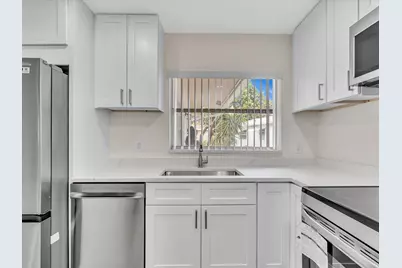 3629 SW Natura Avenue, Deerfield Beach, FL 33441 - Photo 11
