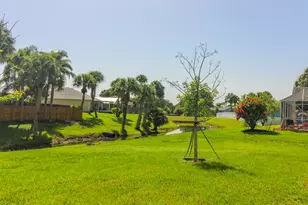 2033 SW Leafy Rd, Port Saint Lucie, FL 34953 - Photo 13