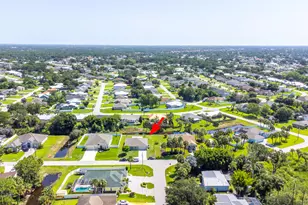 2033 SW Leafy Rd, Port Saint Lucie, FL 34953 - Photo 35
