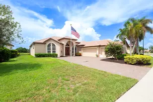 923 SW Grand Reserves Blvd, Port Saint Lucie, FL 34986 - Photo 5