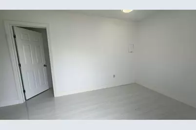678 SW Pueblo Terrace, Port Saint Lucie, FL 34953 - Photo 3