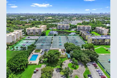 2828 Tennis Club Drive #202, West Palm Beach, FL 33417 - Photo 39