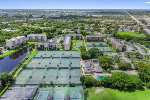 2828 Tennis Club Dr, West Palm Beach, FL 33417 - Photo 37