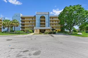 2828 Tennis Club Dr, West Palm Beach, FL 33417 - Photo 1