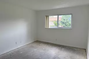 300 Bonnie Blvd, Palm Springs, FL 33461 - Photo 9