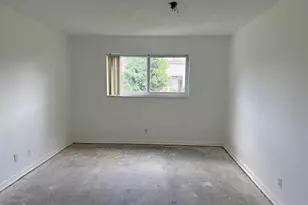 300 Bonnie Blvd, Palm Springs, FL 33461 - Photo 11