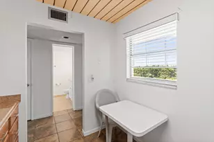 2515 NE 2nd Ct, Boynton Beach, FL 33435 - Photo 11