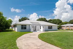 312 Desoto Ave, Clewiston, FL 33440 - Photo 1